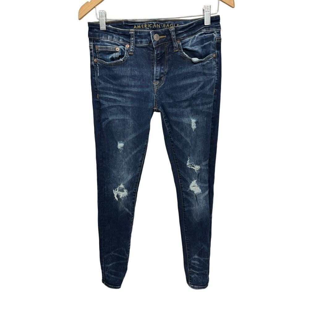 American Eagle | Women's Skinny ripped jeans | size 28 | Inseam great condition
